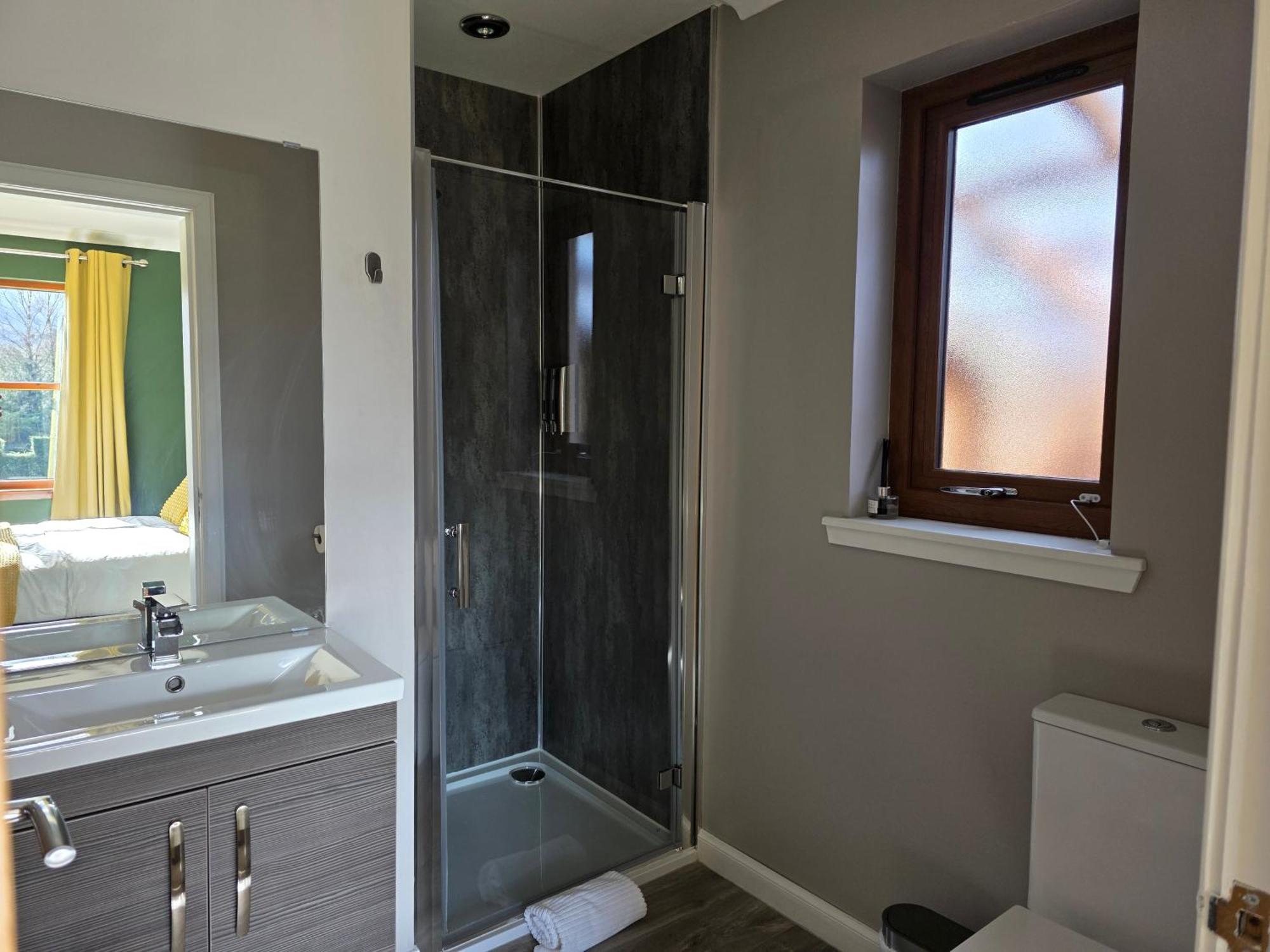 Mizpah Bed & Breakfast Near Ben Nevis Highlands 罗伊桥 客房 照片