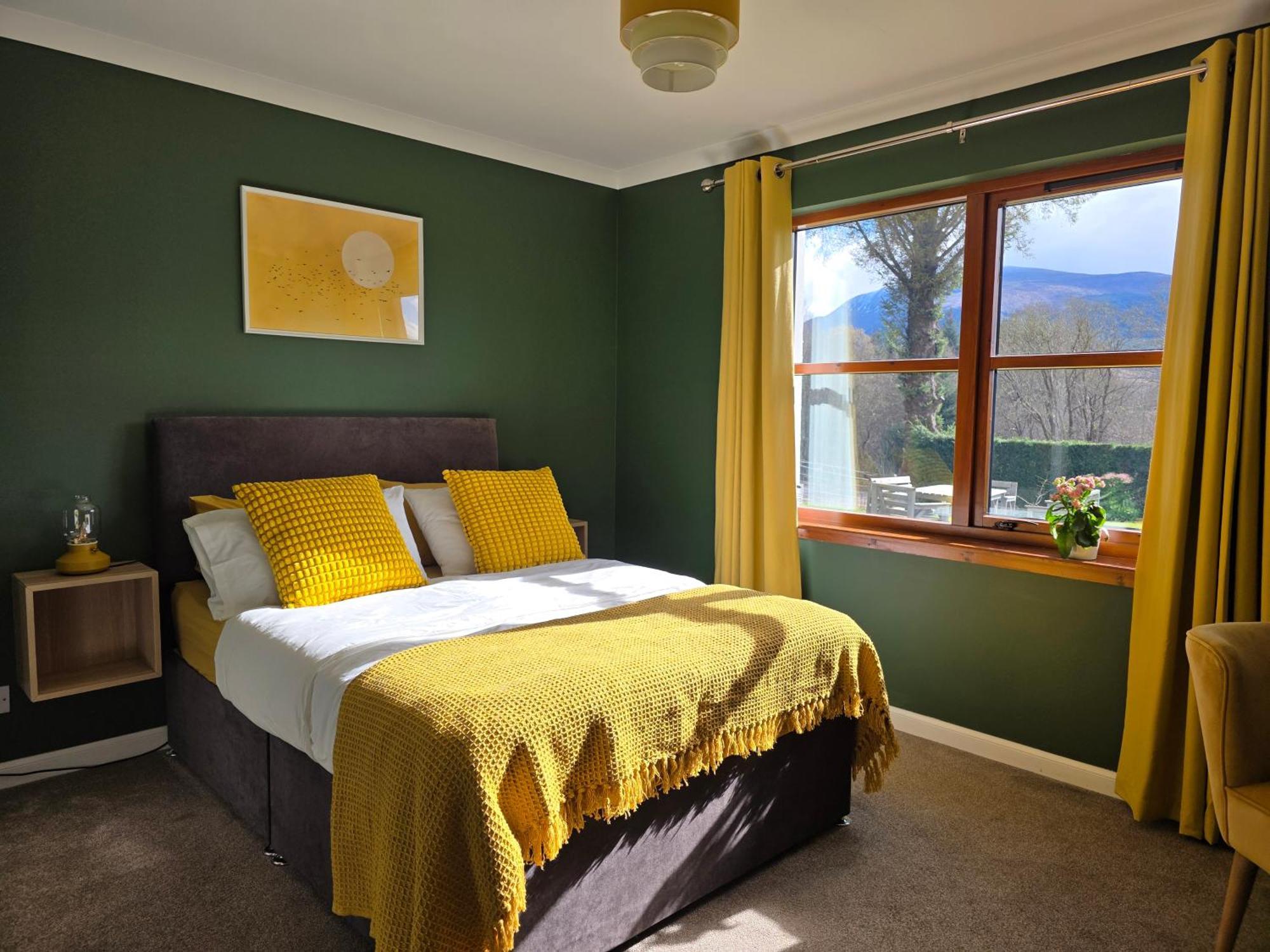 Mizpah Bed & Breakfast Near Ben Nevis Highlands 罗伊桥 外观 照片