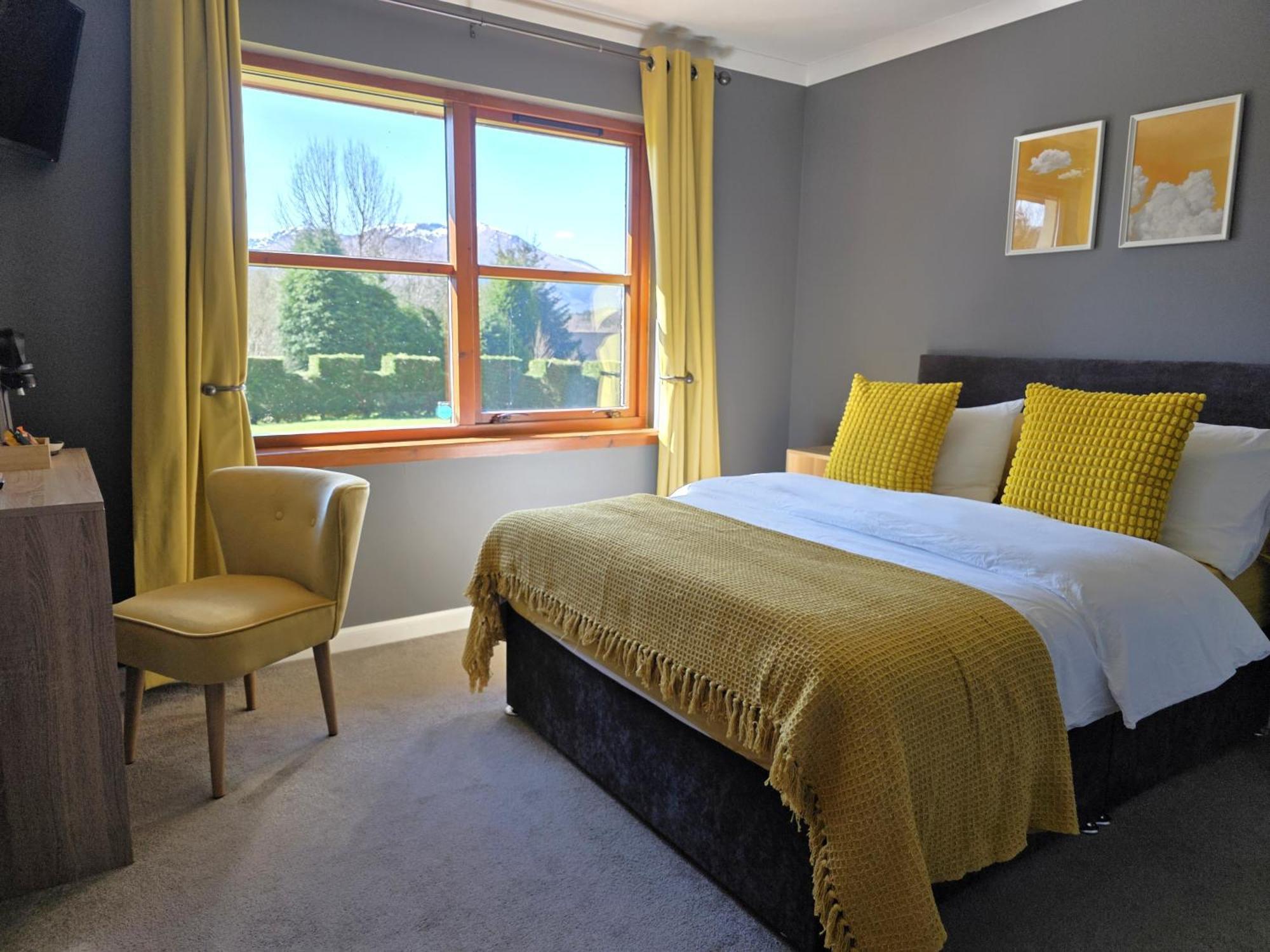 Mizpah Bed & Breakfast Near Ben Nevis Highlands 罗伊桥 外观 照片