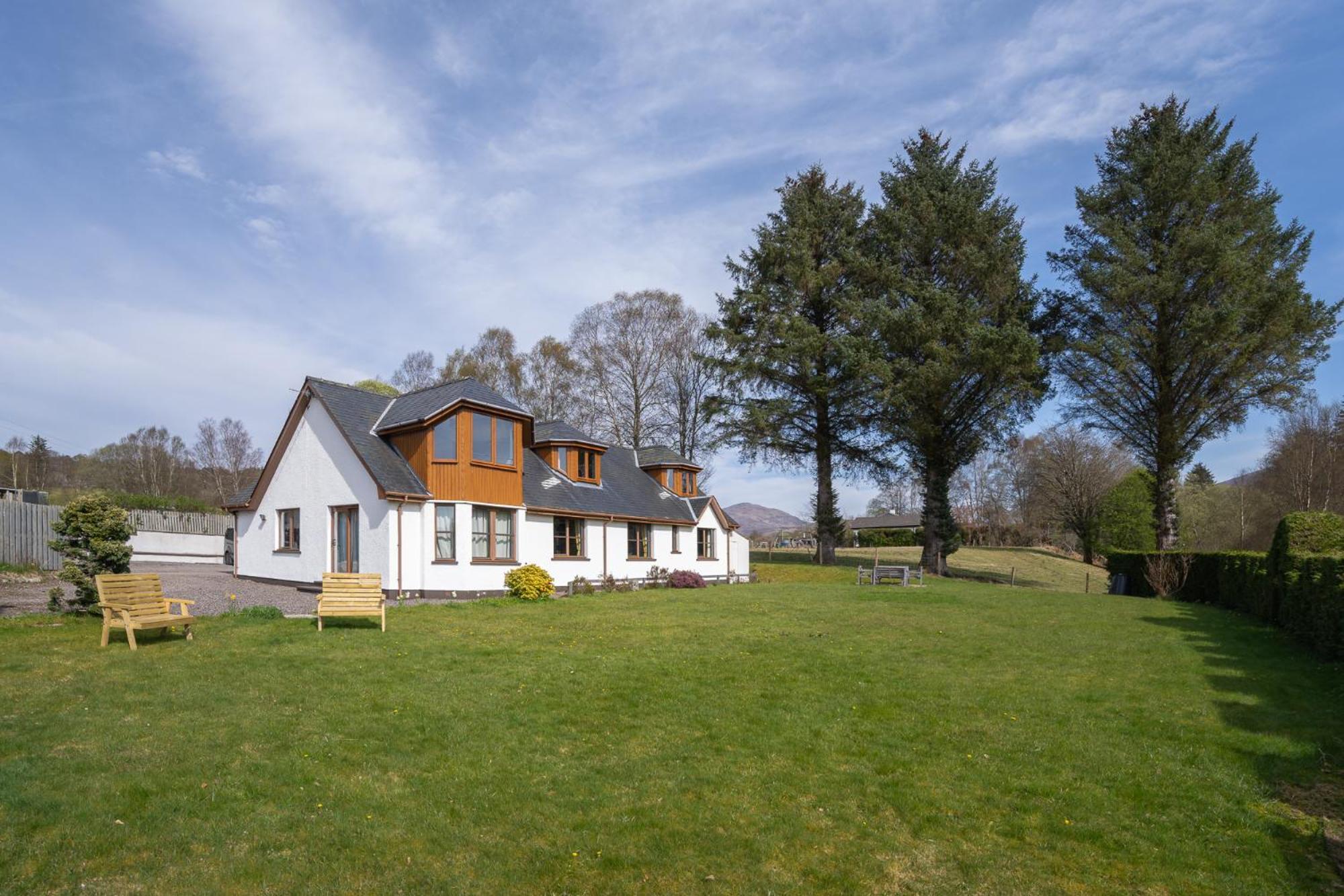 Mizpah Bed & Breakfast Near Ben Nevis Highlands 罗伊桥 外观 照片